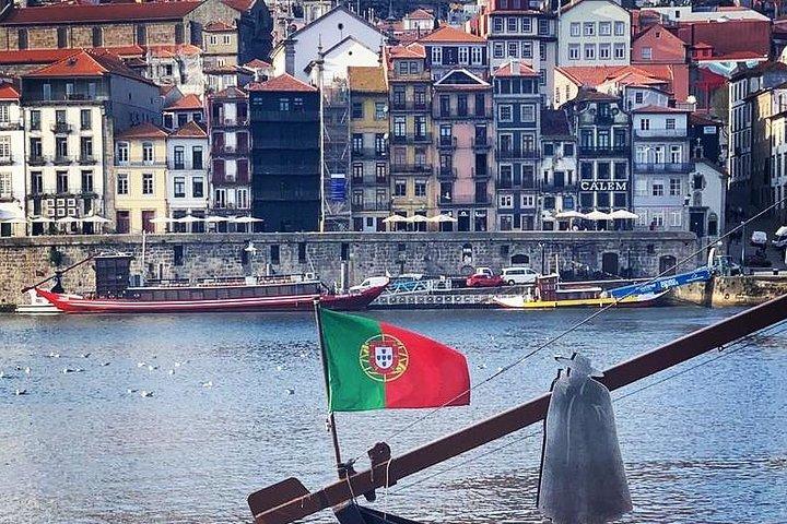 Porto to Lisbon Up to 4 Stops: Aveiro, Nazare, Fatima & Obidos