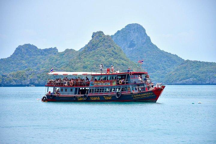 Samui Island Tour to Angthong Marine Park by Big Boat with Kayaking