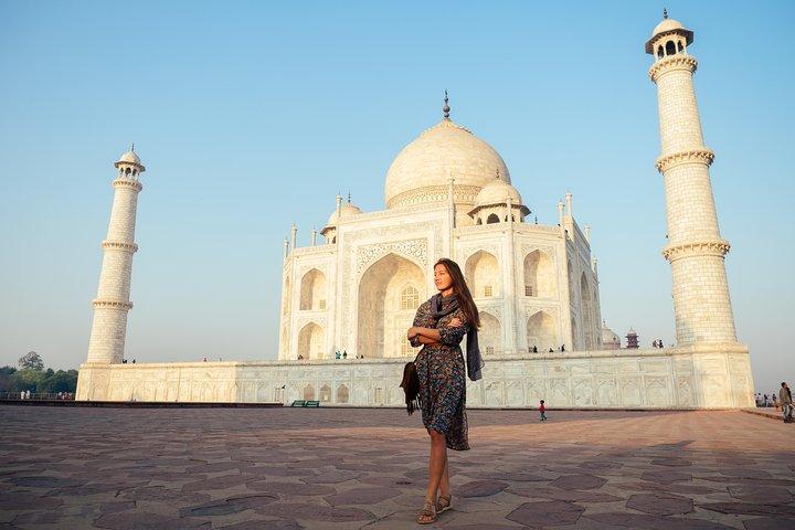 Same Day Taj Mahal, Agra Fort & Baby Taj Tour from Delhi by Car