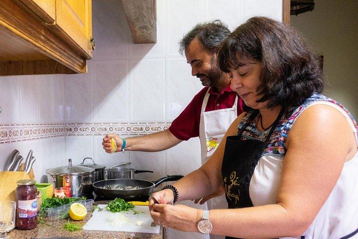 Private Portuguese Cooking Class in Lisbon with Paulo and Family