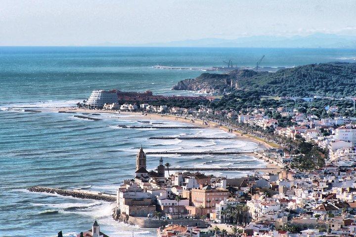 Barcelona Private Transfer from Barcelona Airport to Sitges