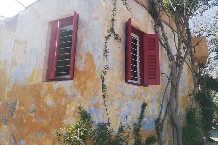 Sunset Walking Tour in Plaka with Hidden Gems & Local Stories