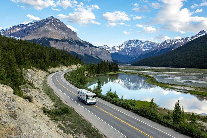 Athabasca Glacier Snow Trip from Banff