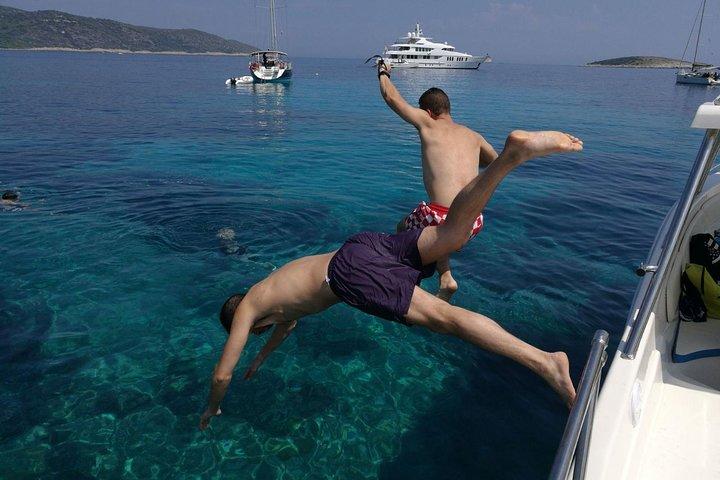 Blue Cave and Hvar island - five island tour from Split