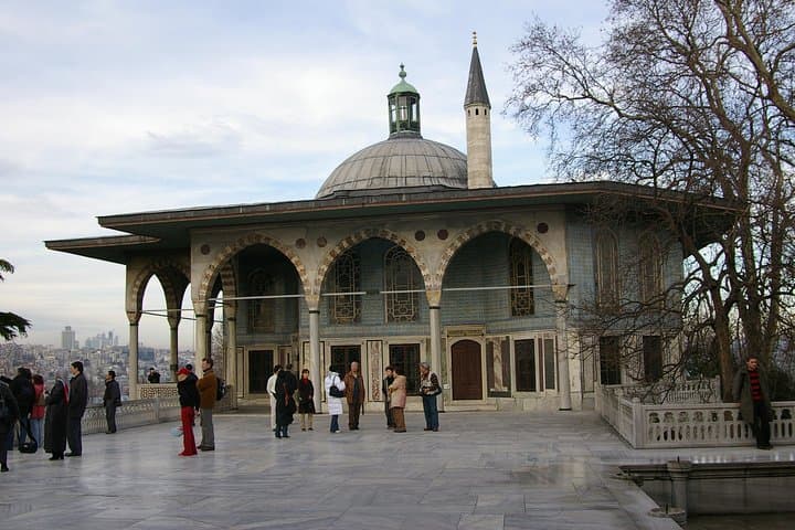 Topkapi Palace Skip-The-Line Entry with Guided Tour