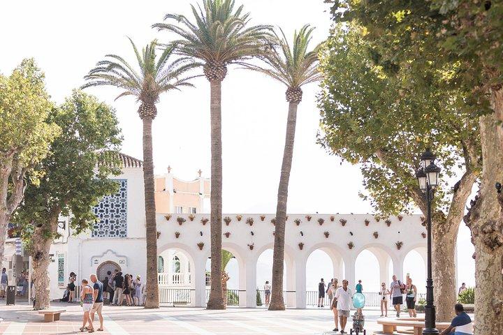 Frigiliana and Nerja Tour from Costa del Sol
