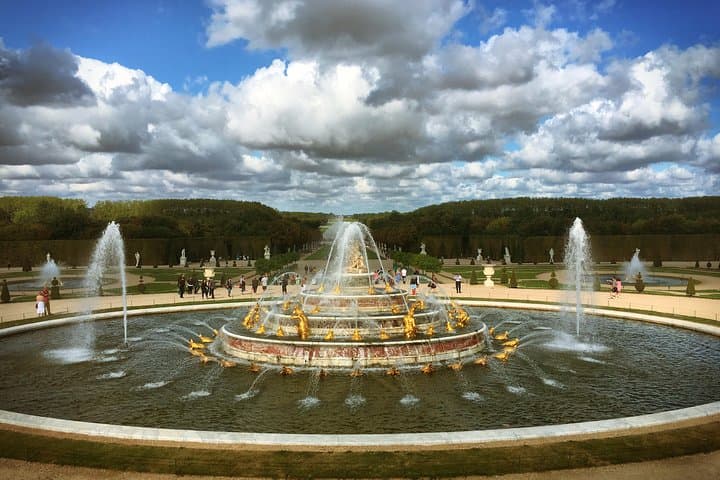 Versailles Palace Private Tailored Guided Tour With Hotel Pickup