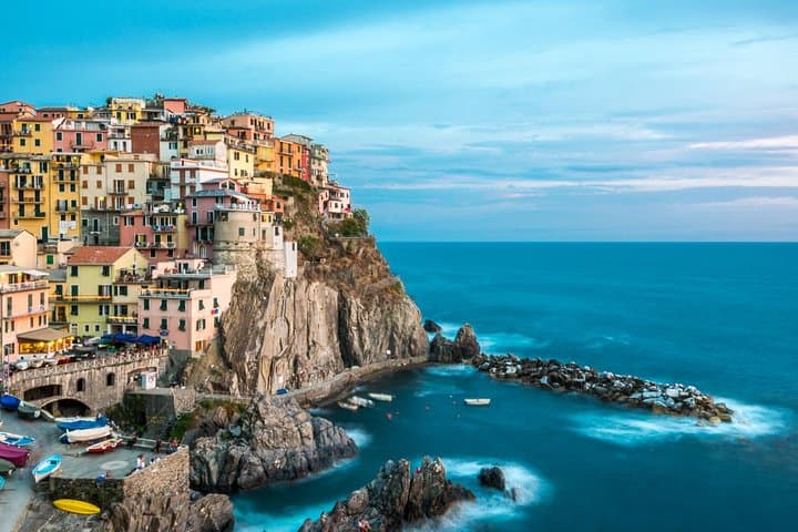 From Milan: Cinque Terre Guided Full-Day Trip With Cruise