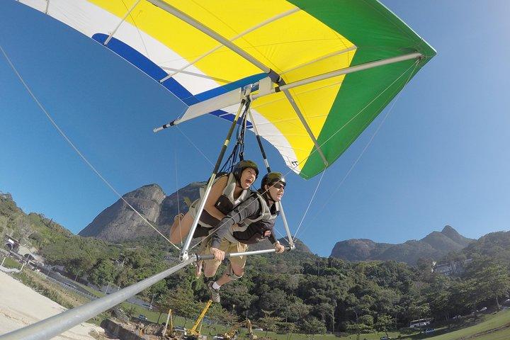 Hang gliding in Rio de Janeiro