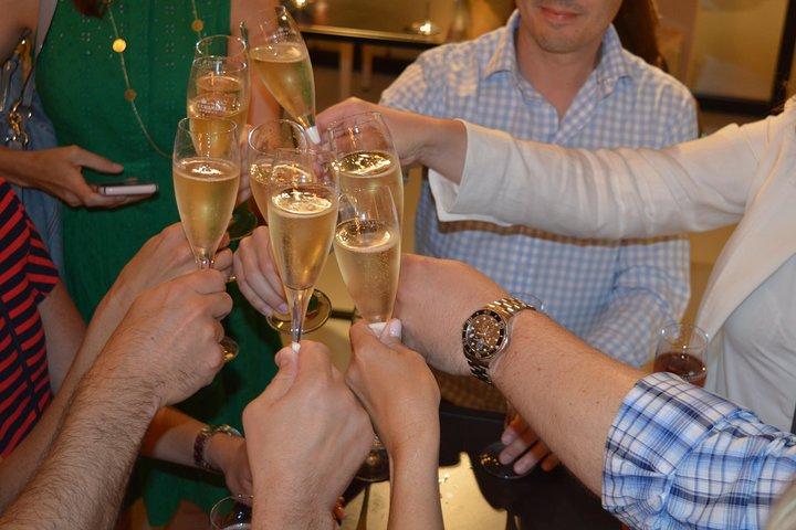 Paris Wine Day Tours exclusive Champagne tour incl. 3 visits