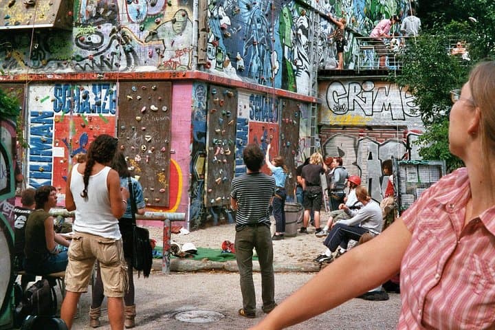 Guided bike tour Hamburg with neat city bikes, cruisers, mountain bikes