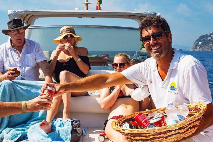 Small Group Boat Tour from Sorrento to Capri