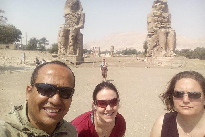 Amazing Luxor East and West Bank Guided Tour with Lunch From Luxor Airport/Hotel