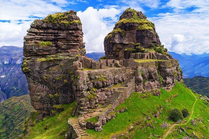 Private Full Day Tour To Waqrapukara