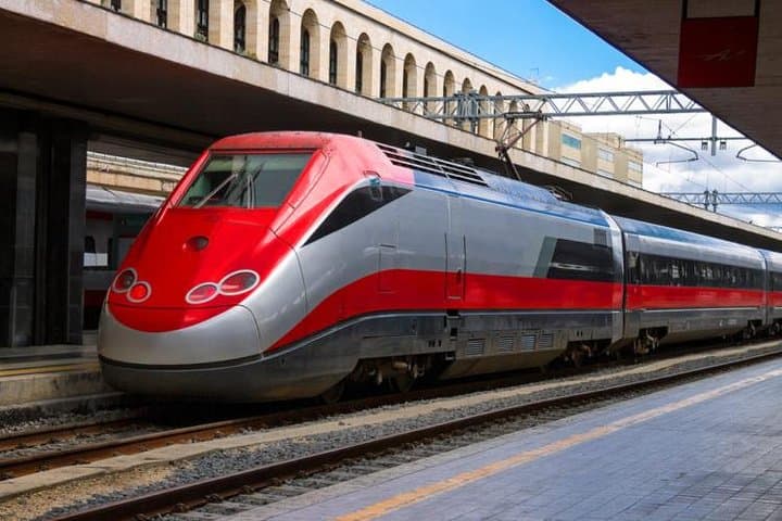 Florence Day Trip from Rome by Fast Train with Uffizi & Accademia