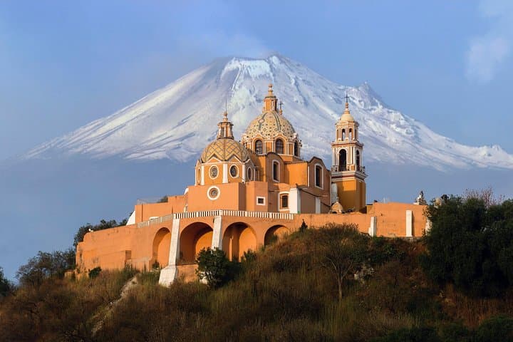 Small Group: Discover Puebla and Cholula from Mexico City