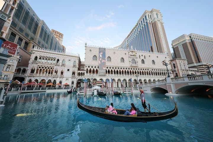 Las Vegas Super Saver: Madame Tussauds with Gondola Boat Ride