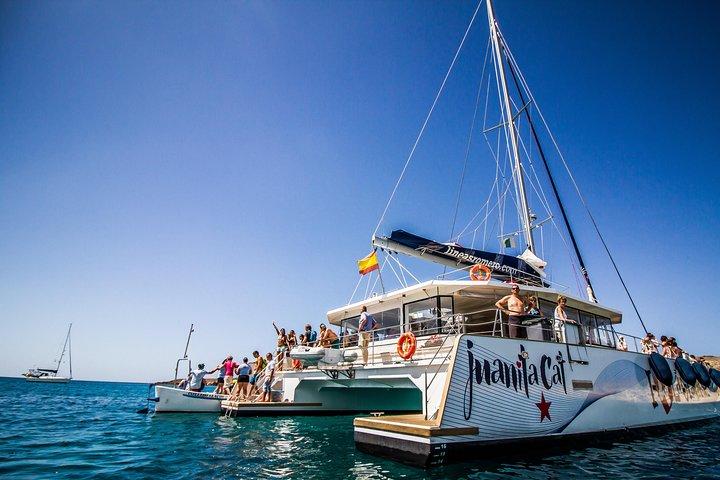 Graciosa Marine Reserve Catamaran Day Trip with Transfers