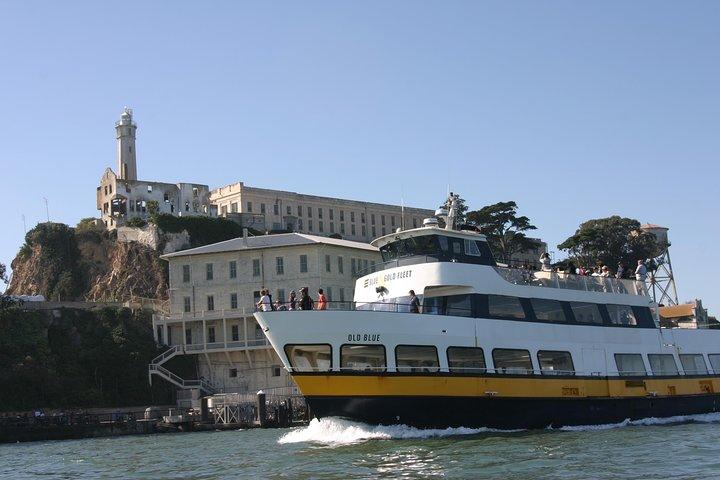 Escape from the Rock! Cruise around Alcatraz