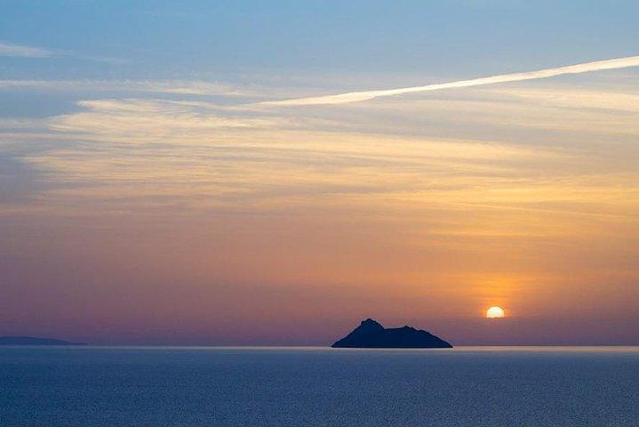 Private tour to Cape Sounio with exquisite meal at Vouliagmeni