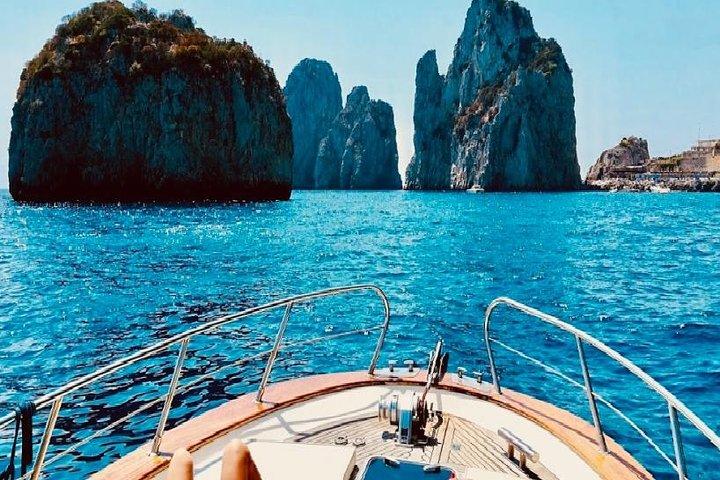 Private Island of Capri by Boat
