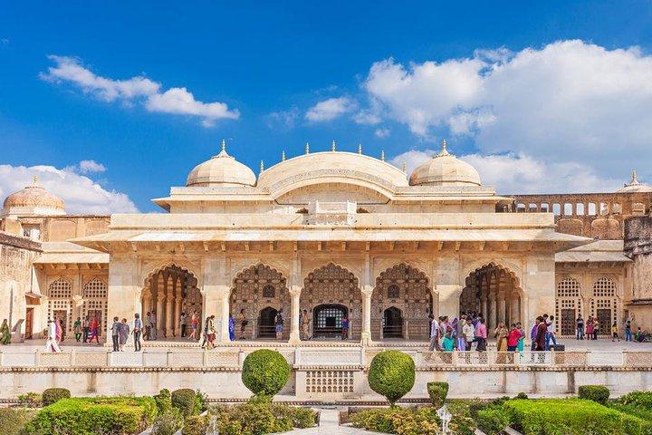 Private Jaipur Half-Day Tour with Expert Guide – City Highlights