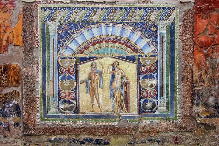 Herculaneum Skip-the-Line Guided Exevutive Tour From Naples