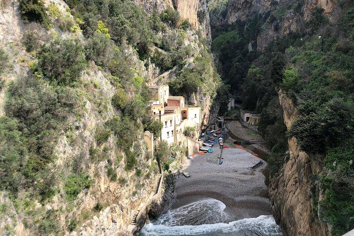 Full Day Private Amalfi Coast Tour from Sorrento/Naples/Salerno