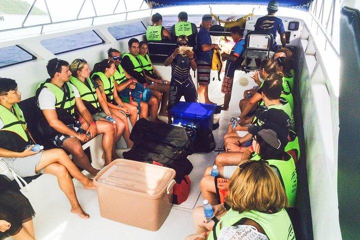 Day Tour to Angthong Marine Park by Insea Speedboat from Koh Samui