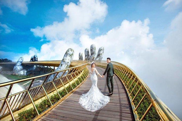 Golden Bridge & Ba Na Hills 1 Day including buffets lunch & 2 ways Cable Car