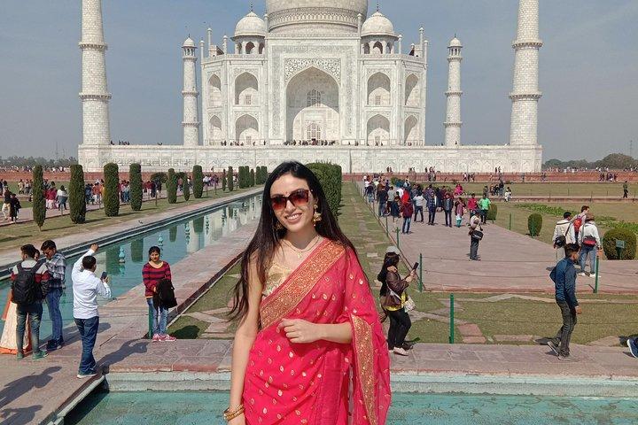 Skip the line Taj Mahal Guided Tour with Multiple Options