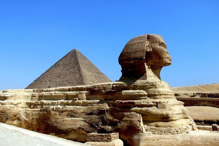 Private Tour: Giza Pyramids, Sphinx, Memphis, Sakkara