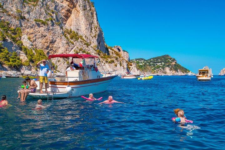 Positano: Full Day Capri Boat Tour – Small Group Experience