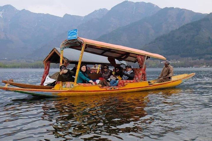 Private 5-Day Kashmir Tour Package from Srinagar