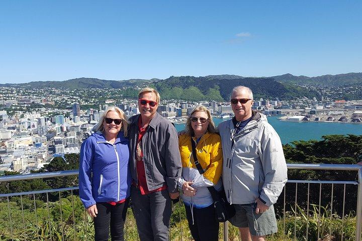Wellington City to Coast Highlights Tour (with Lunch)