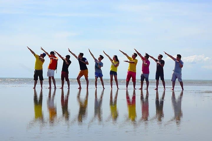 Instagrammable Kuala Selangor Sky Mirror Tour with Transfer