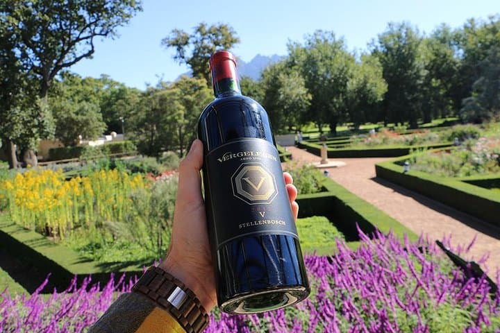 Helderberg Valley Winelands Day Tour with Private Transfer
