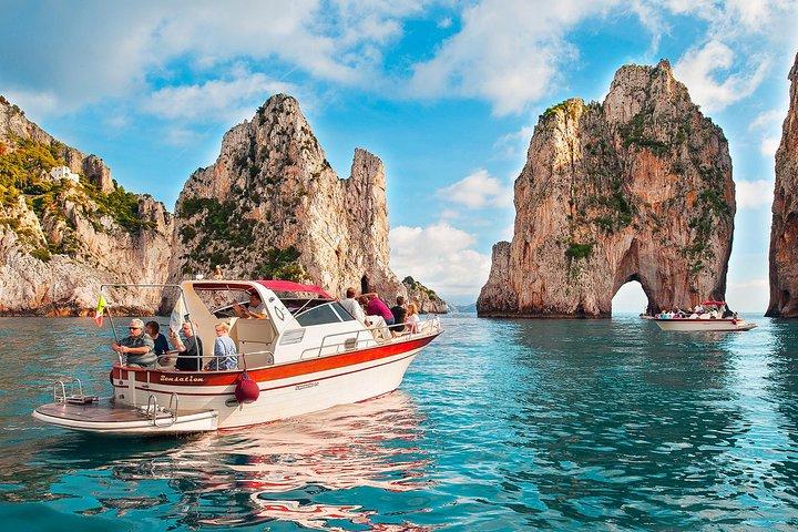 Positano: Full Day Capri Boat Tour – Small Group Experience