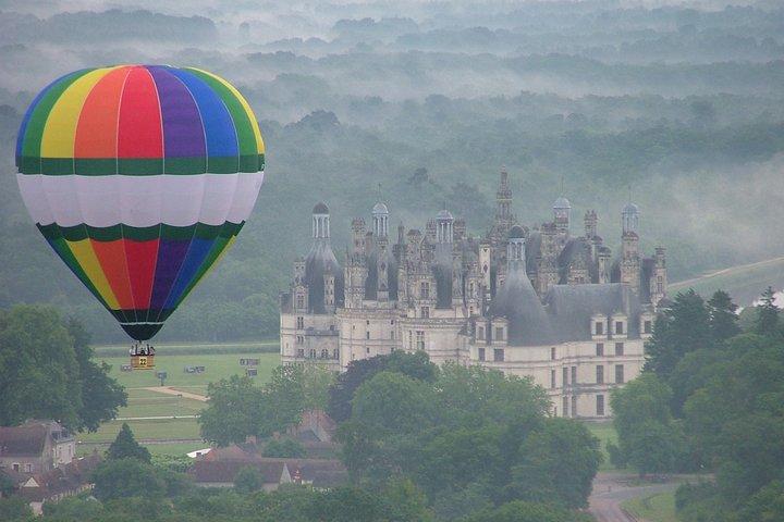 Hot-Air Balloon Ride over the Loire Valley, from Amboise or Chenonceau