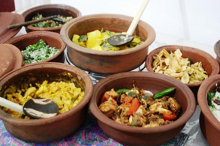 Private Traditional Sri Lankan Cooking Class in Kandy with Hotel Transfers