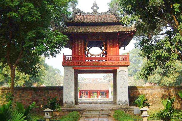 Hanoi - Hoa Lu Ancient & Tam Coc - Halong Bay package tour 6days 5nights