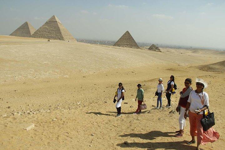 Half Day tour to .The Pyramids of Giza