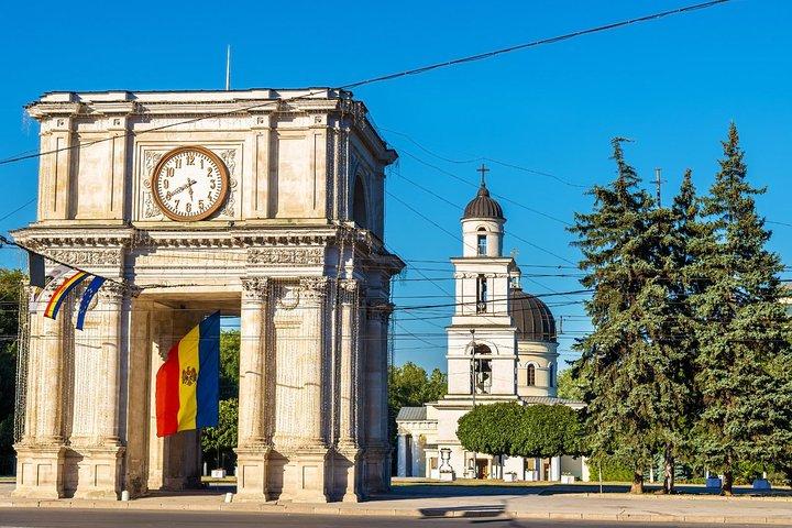 Private Walking Tour of Chisinau