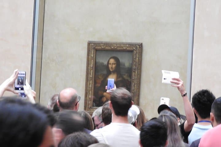 Louvre Museum Guided Tour