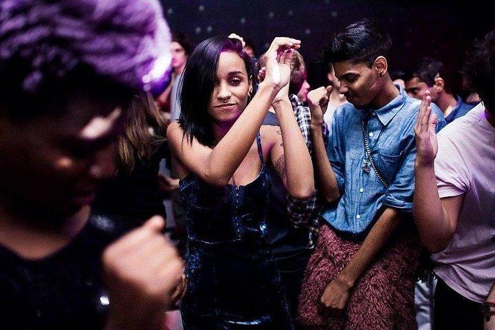 Boat Party by Night in Rio de Janeiro Admission & Transfer