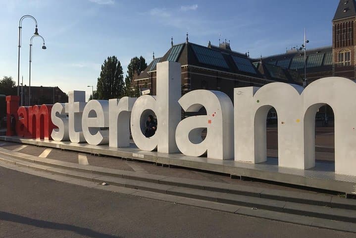 Private Transfer from the Cruise Port Amsterdam to AMS Schiphol