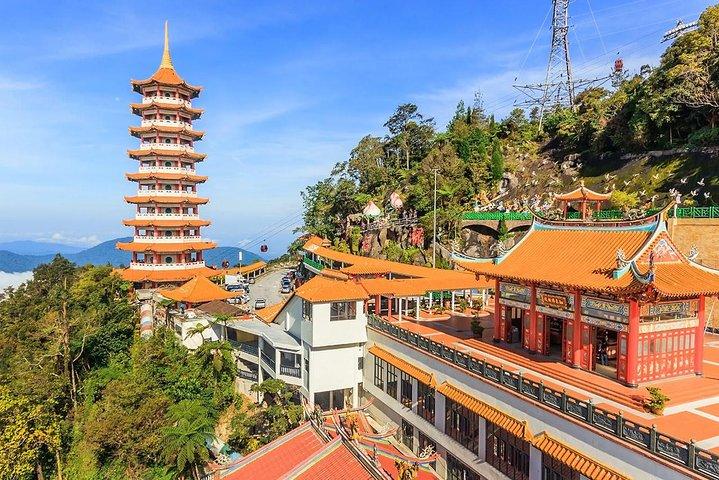Full-Day Genting Highland Tour Enroute Batu Caves