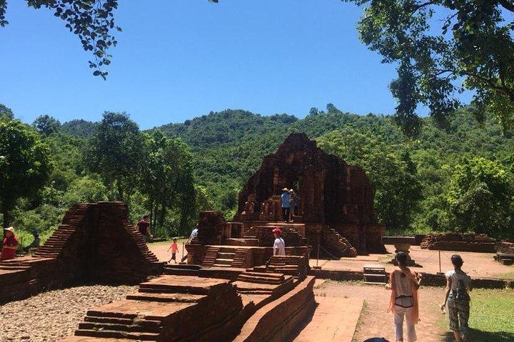 Shuttle Bus Hoi An To My Son Sanctuary