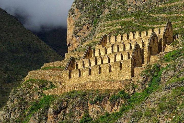 Sacred Valley: Chinchero, Maras, Moray, Ollantaytambo Private or Small-Group