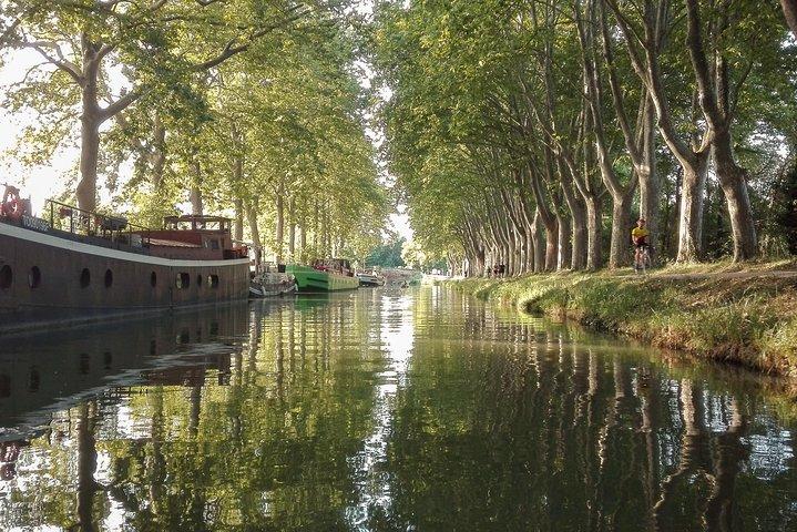 The essential of Toulouse by bike